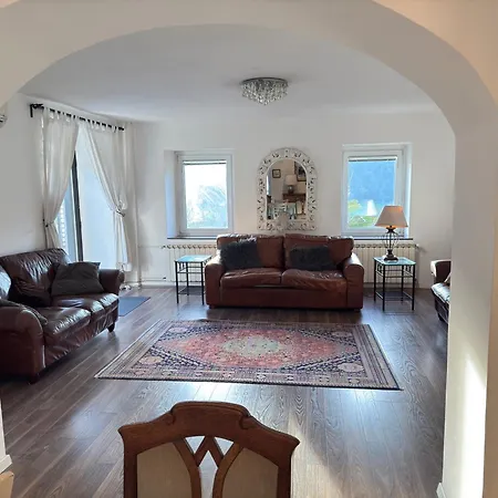 Hisa Pelance Holiday home *