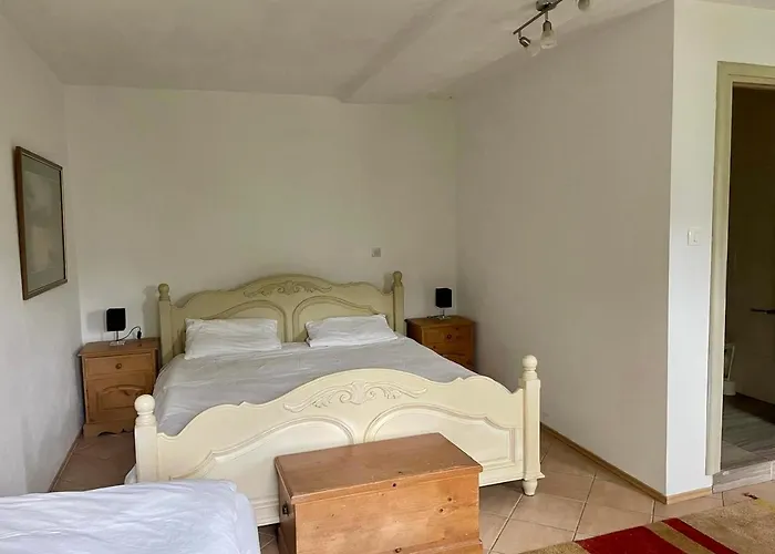 別荘 Hisa Pelance トールミン