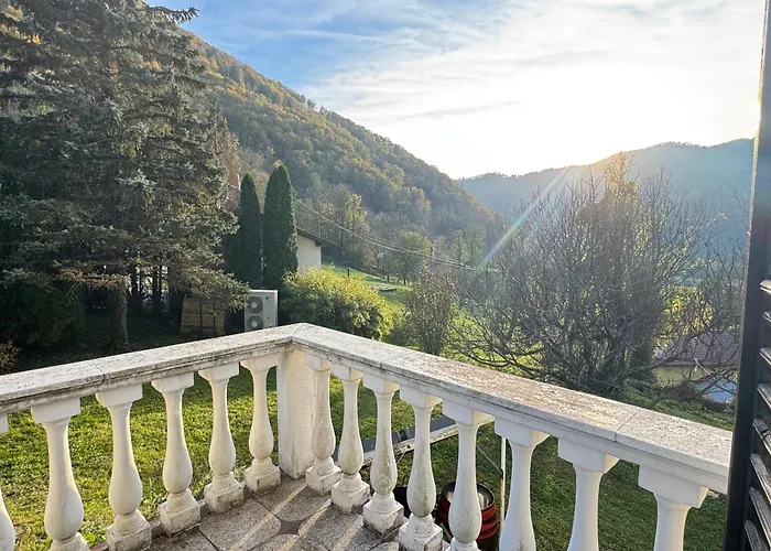 Hisa Pelance * Tolmin